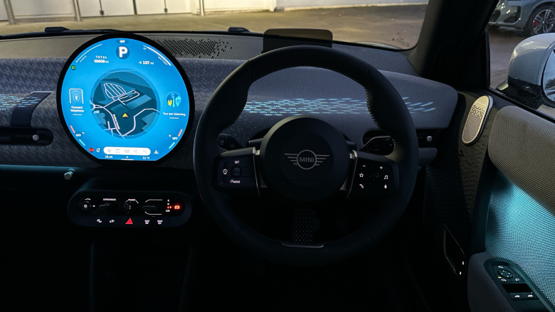 MINI Cooper 135kW E Exclusive [Level 2] 41kWh 3dr Auto Electric Hatchback